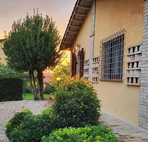 Le Dell'olmo Vila Assisi